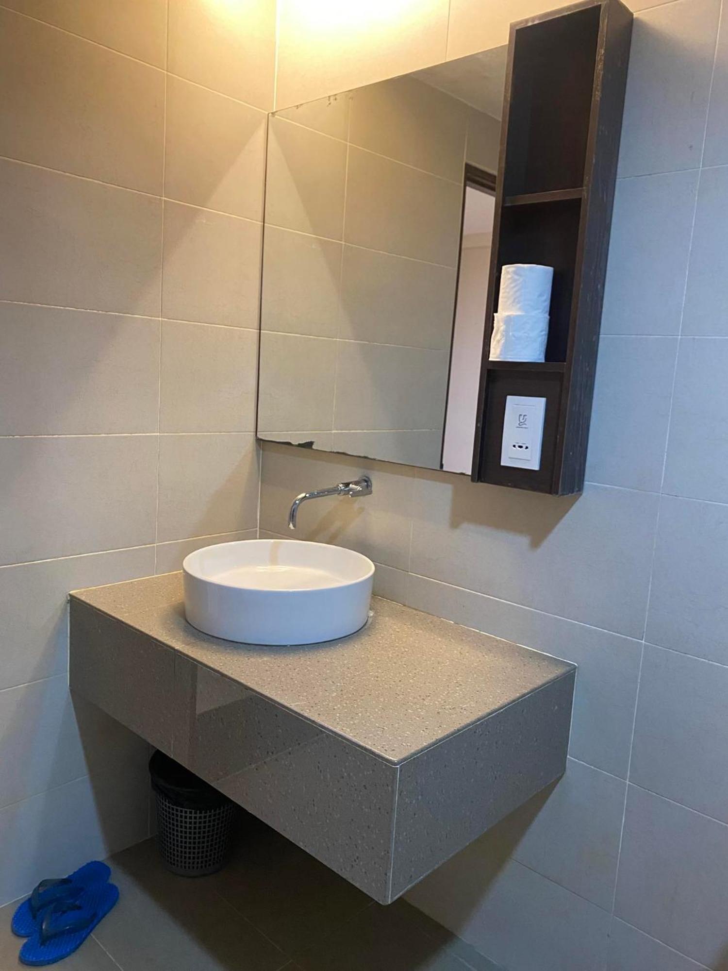 Ain Studio Apartment Kota Bharu Buitenkant foto